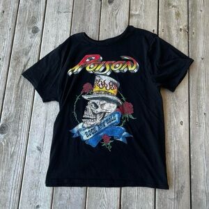 Men’s Black Graphic Band Tee with Skull & Roses